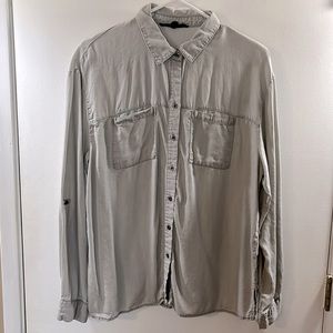 Jane and Delancey top size Medium